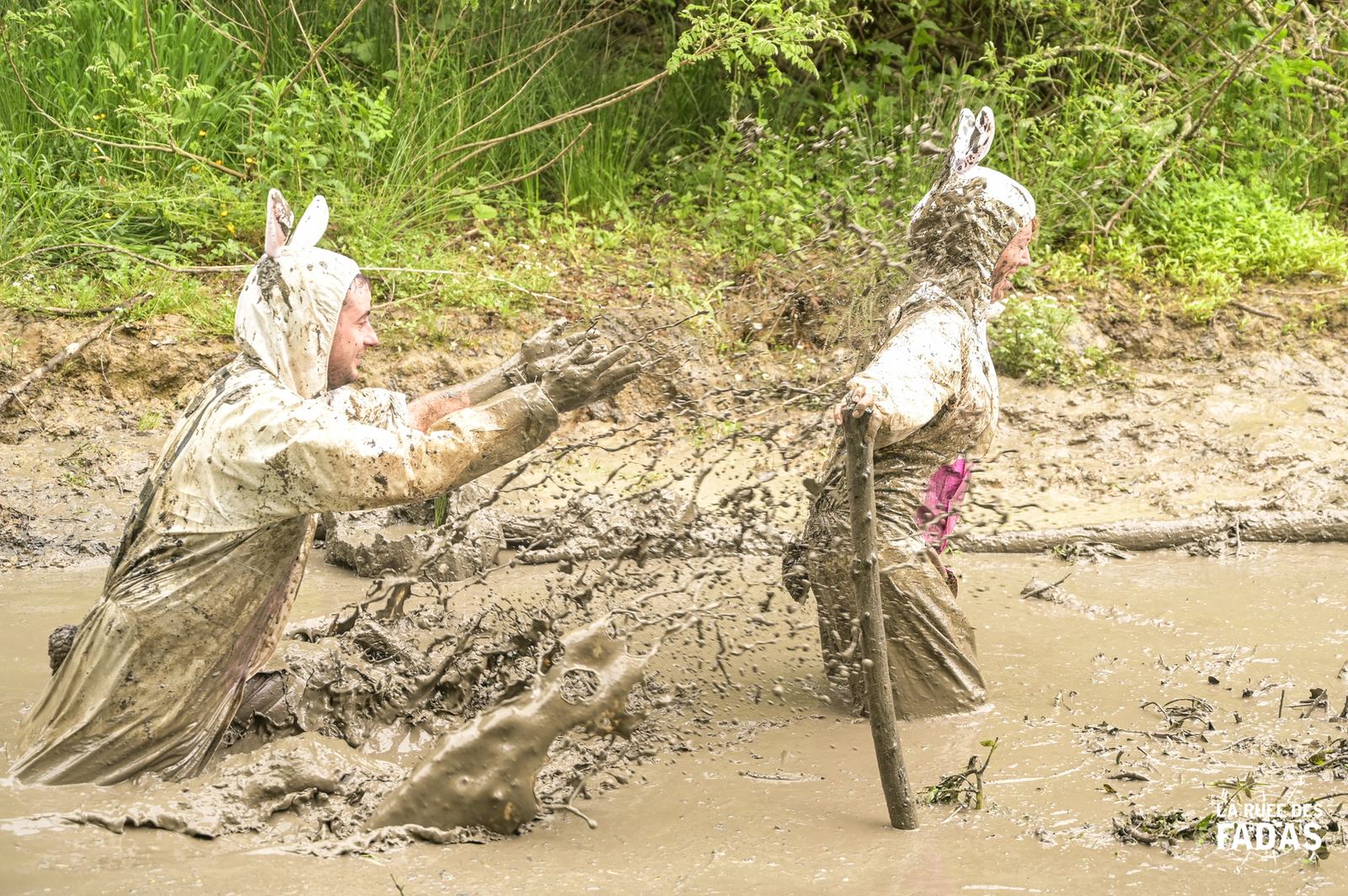 Participants de La Ruée des Fadas en action, photo 4