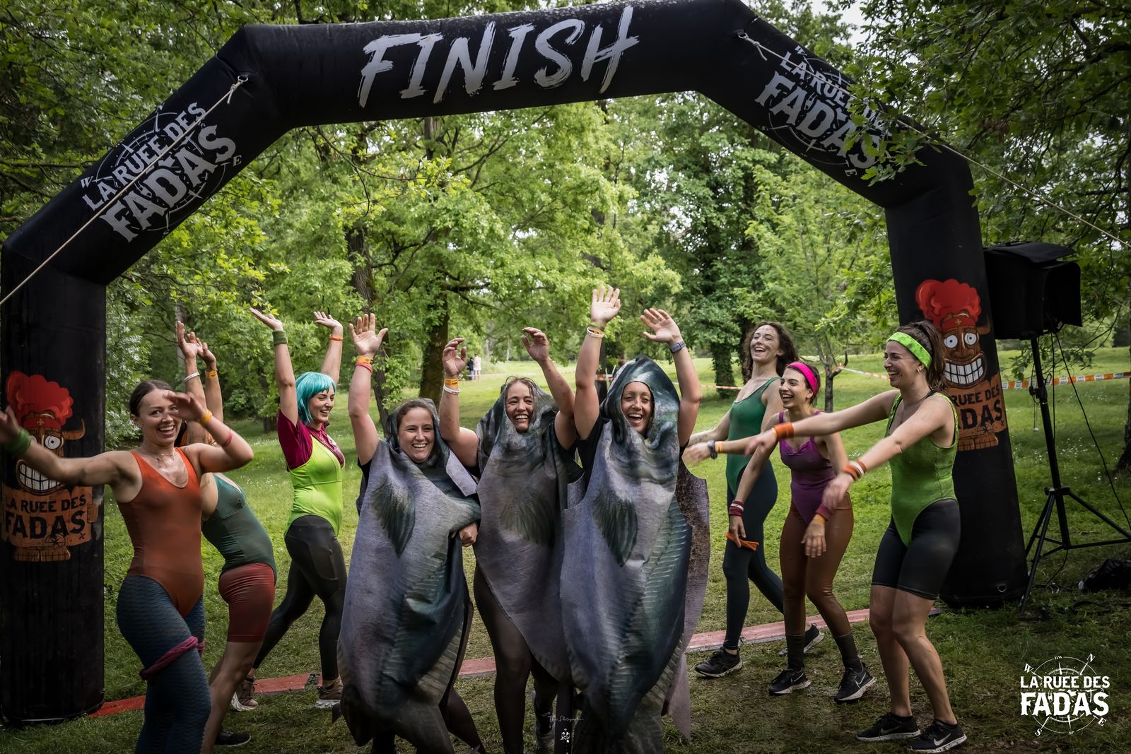 Participants de La Ruée des Fadas en action, photo 2